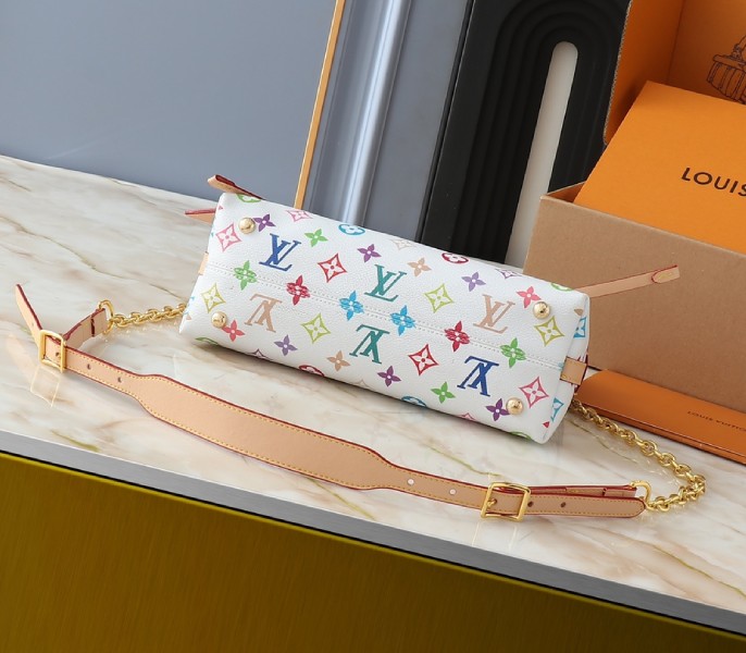 X TM Multicolored CarryAll BB In White - Image 4